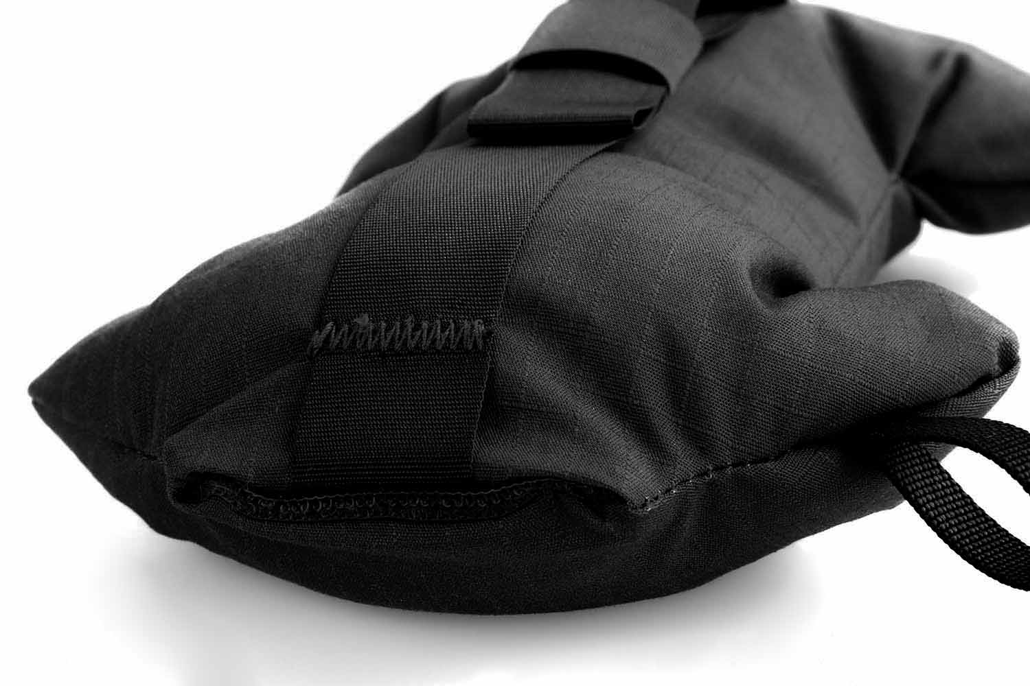 Detailaufnahme, Gewehrauflage, schwarz