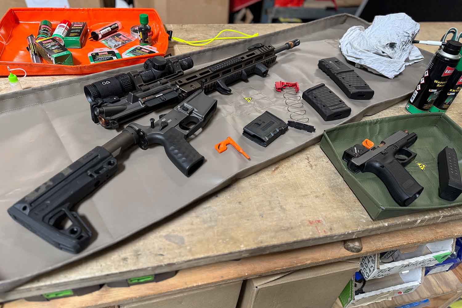 Waffenunterlage, magnetisch, Anwendungsbeispiel