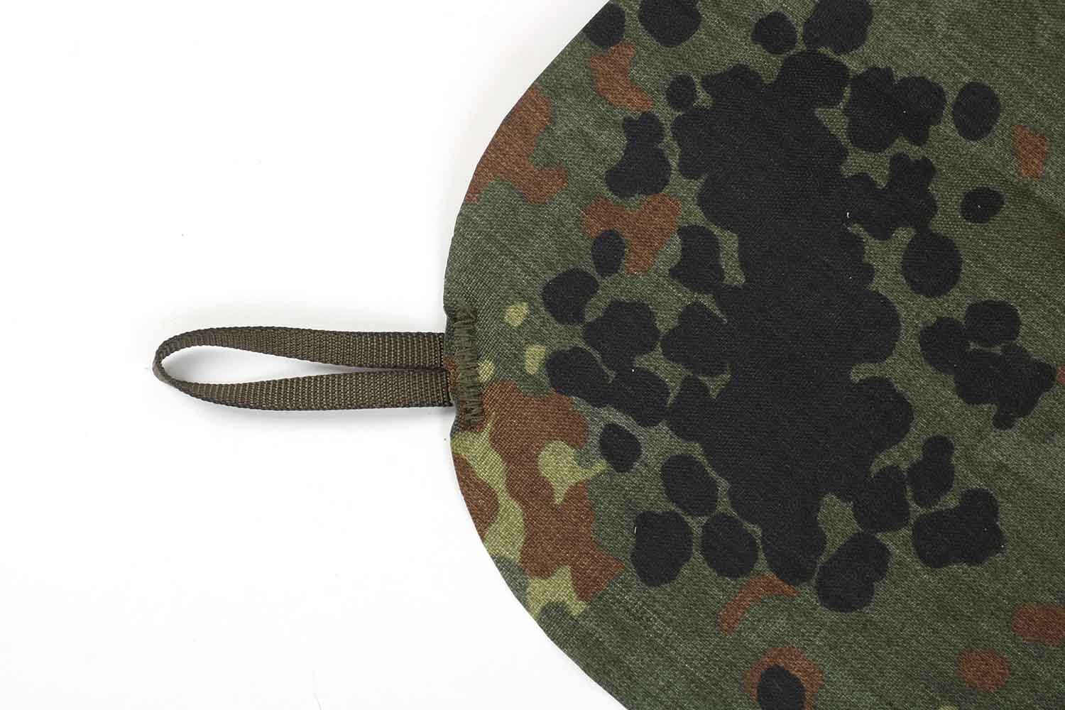 Detailaufnahme, Schießmatte, Schlaufe