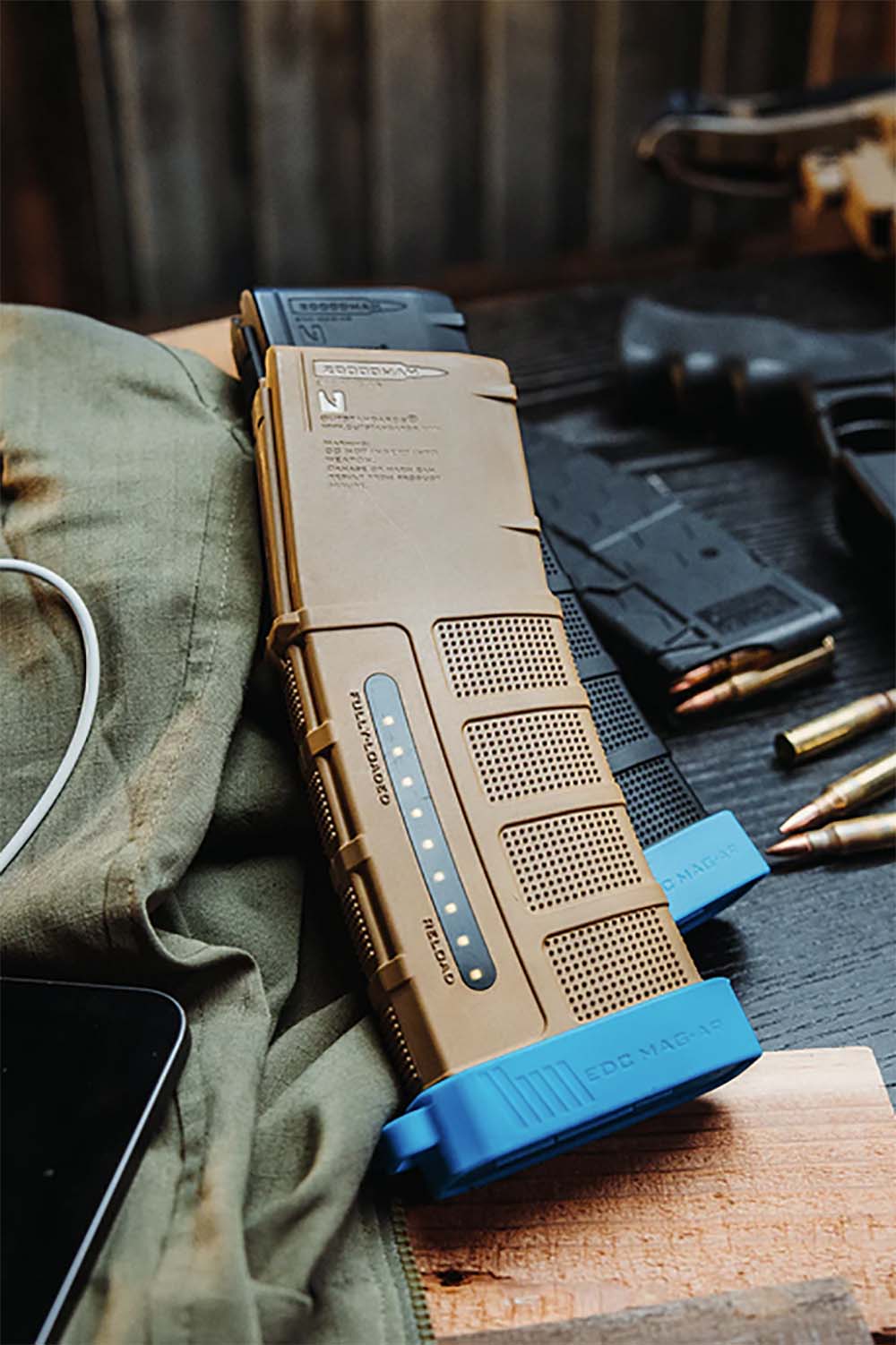 Outstandards Smart Powerbank, coyote Outstandards Smart Powerbank, coyote